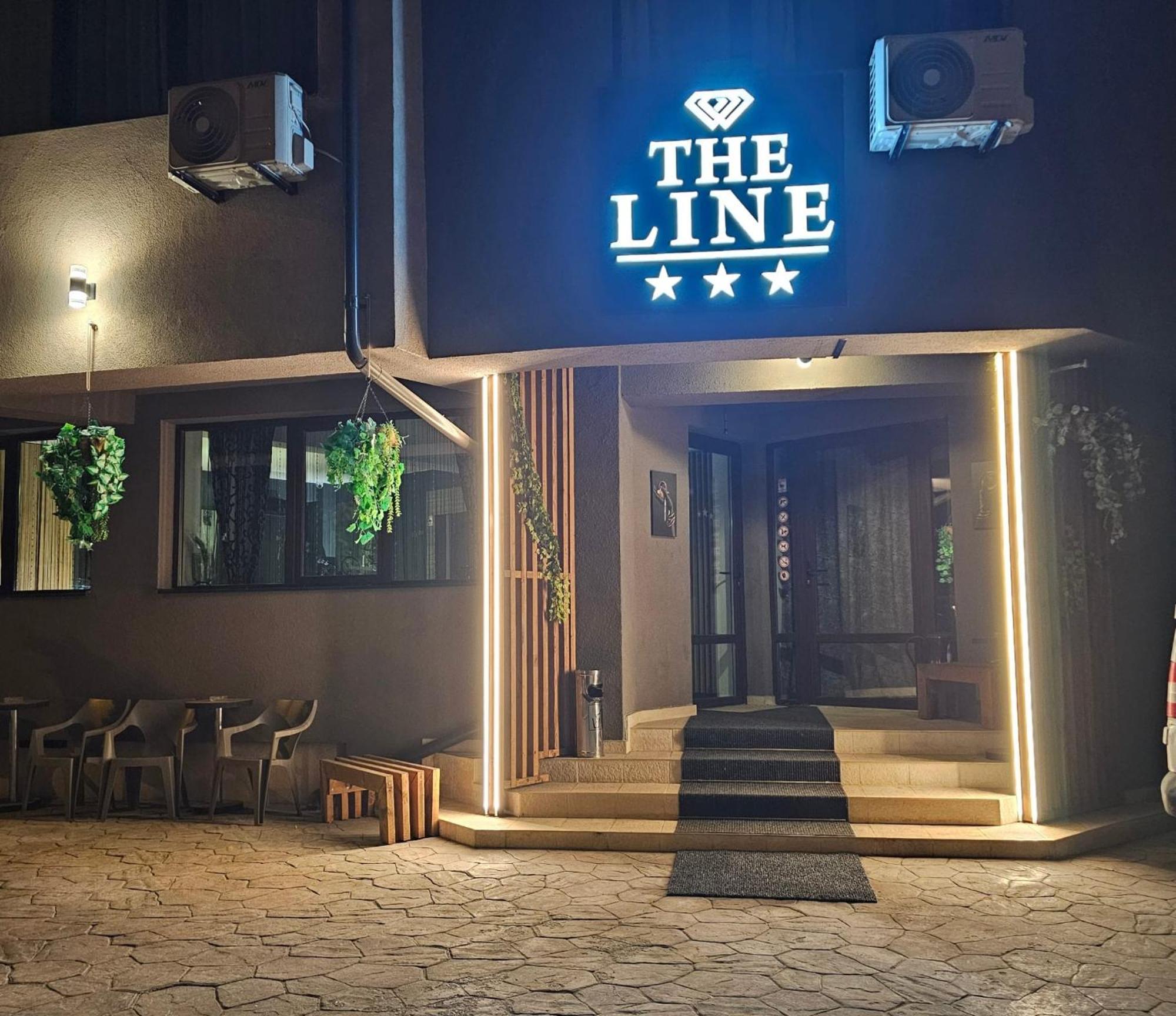 Theline Hotel Bukarest Eksteriør billede